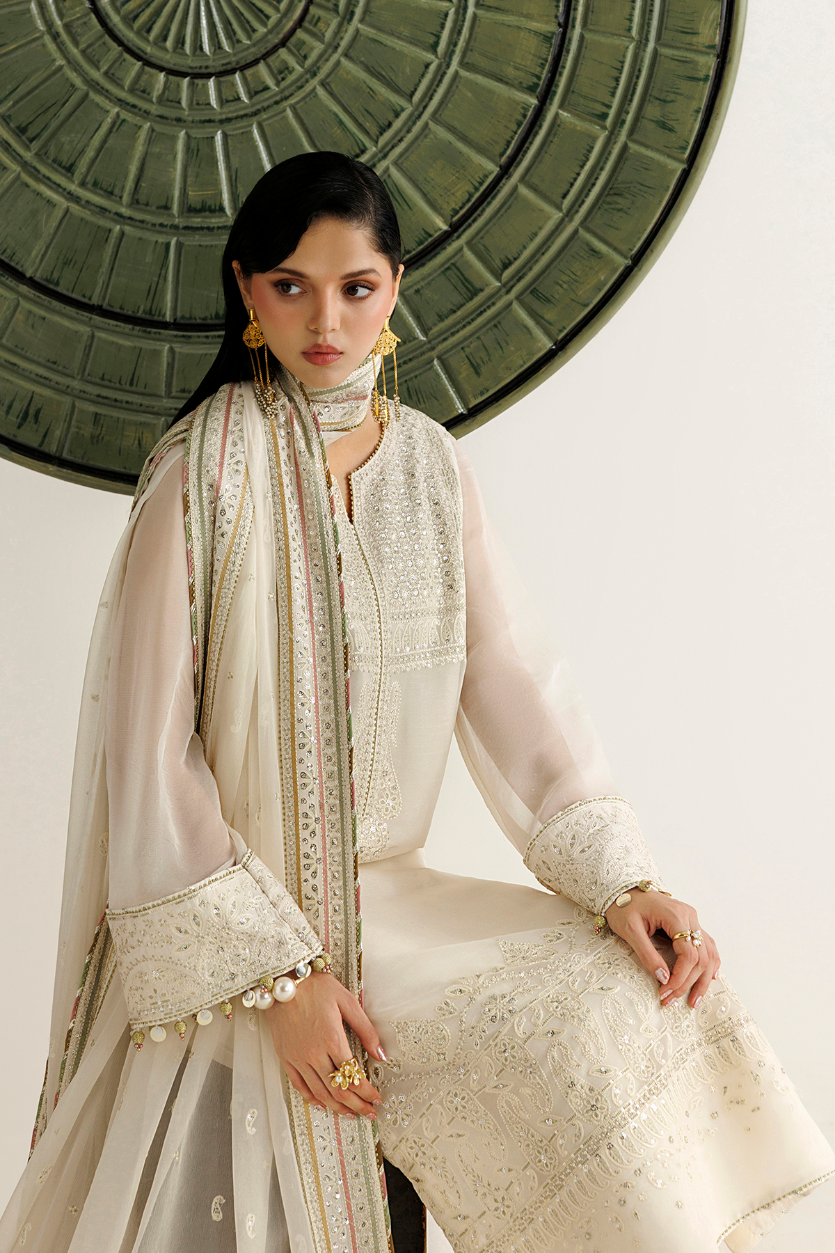 Jazmin UC-3135 embroidered chiffon suit at Raz Ruya