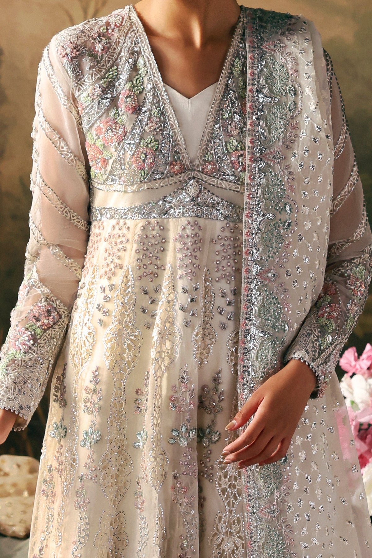 Afrozeh Queen embellished bodice and belt detail