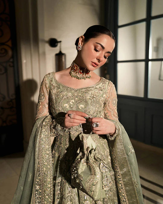 Buy New Faiza Saqlain | Neorah '24| Syene !! DESIGNER BRAND BIG SANA SAFINAZ, ASIM JOFA, MARYUM N MARIA MARIA B HUGE DISCOUNT!! WEB-STORE CLEARANCE, SALE 2024 GIVEAWAYS, BOXING DAY SALE, NEW YEARS SALE 2024! CHRISTMAS SALE, END OF YEAR SALE, CLOTHING STORES, BRIDAL SHOPS, DRESS STORES SALE, WOMEN'S CLOTHING STORE 2024