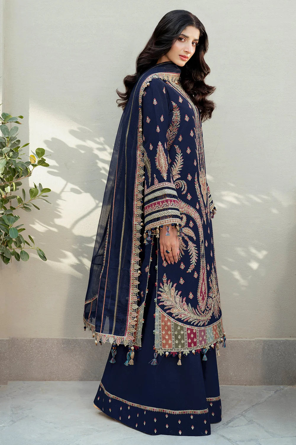 Shop JAZMIN SHAHKAR EID COLLECTION EMBROIDERED LUXURY LAWN SL25-D8 at Raz Ruya! Huge discounts on luxury Pakistani designer wear. Fast delivery to UK, USA & Canada. End-of-Year & New Year Sale!