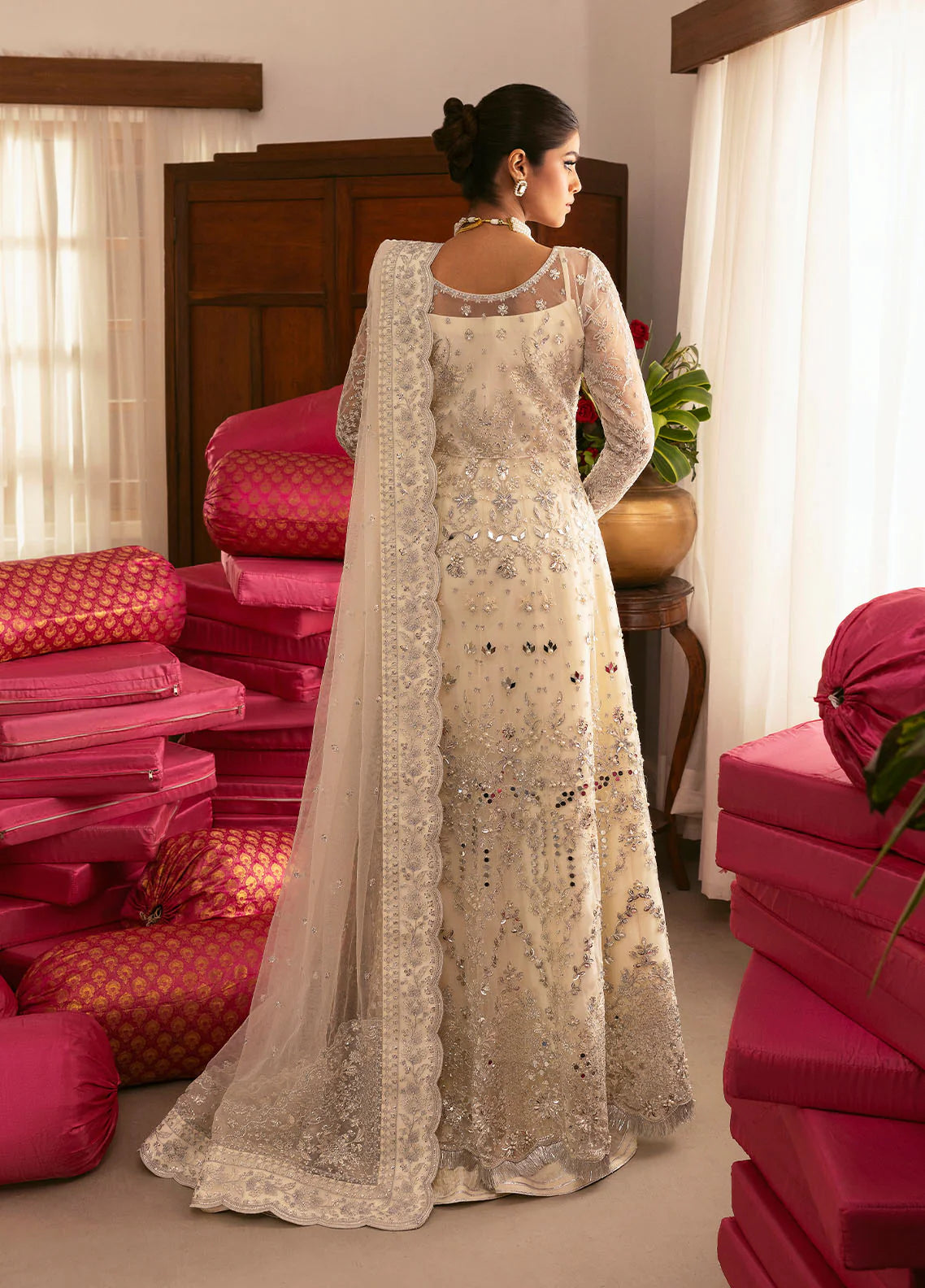 Shop GULAAL CHAANDNI WEDDING FORMALS | SITARA at Raz Ruya! Enjoy huge discounts on luxury Pakistani designer wear with fast delivery to the UK, USA & Canada.