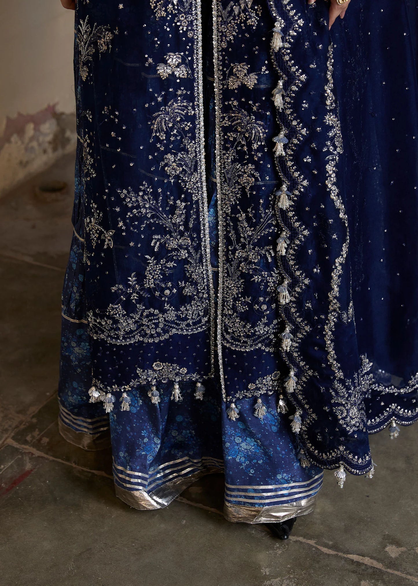 Shop HUSSAIN REHAR DARLINGS FESTIVE '25 FORMALS SAFA at Raz Ruya! Huge discounts on luxury Pakistani designer wear. Fast delivery to UK, USA & Canada. End-of-Year & New Year Sale!