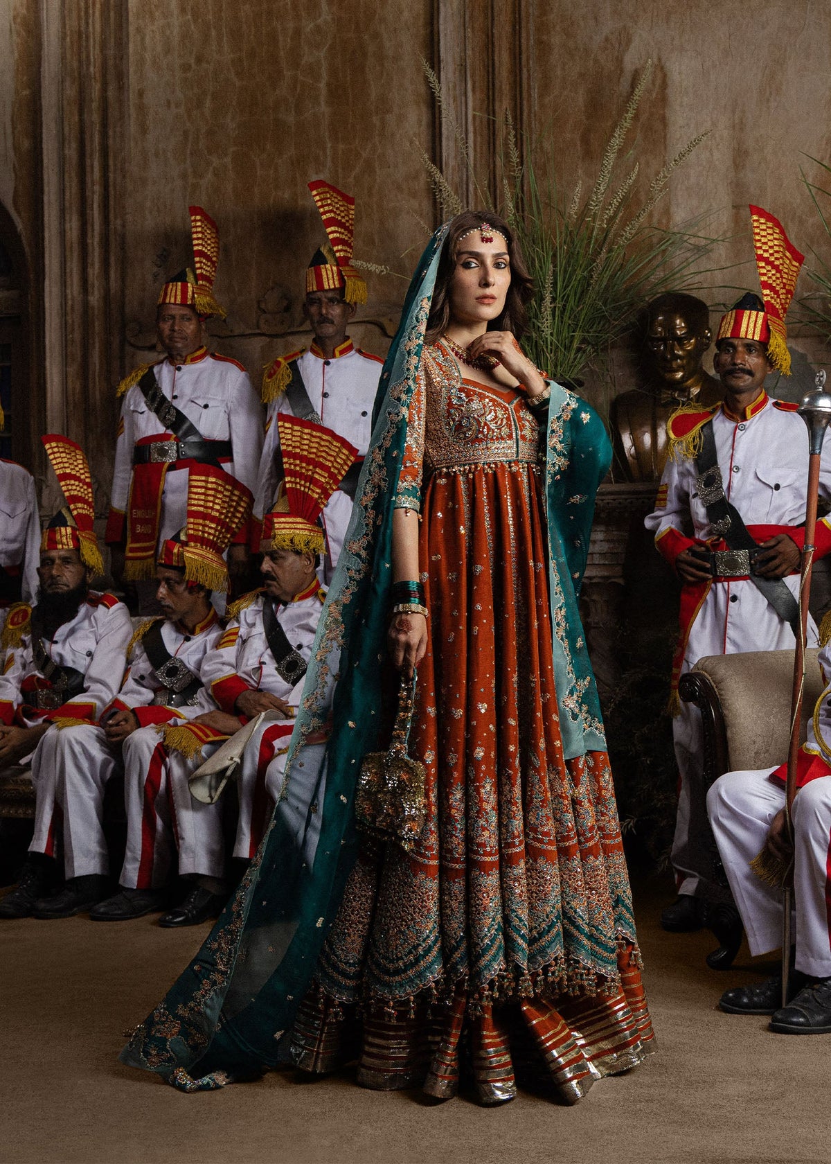 Hussain Rehar Zarin festive look back view