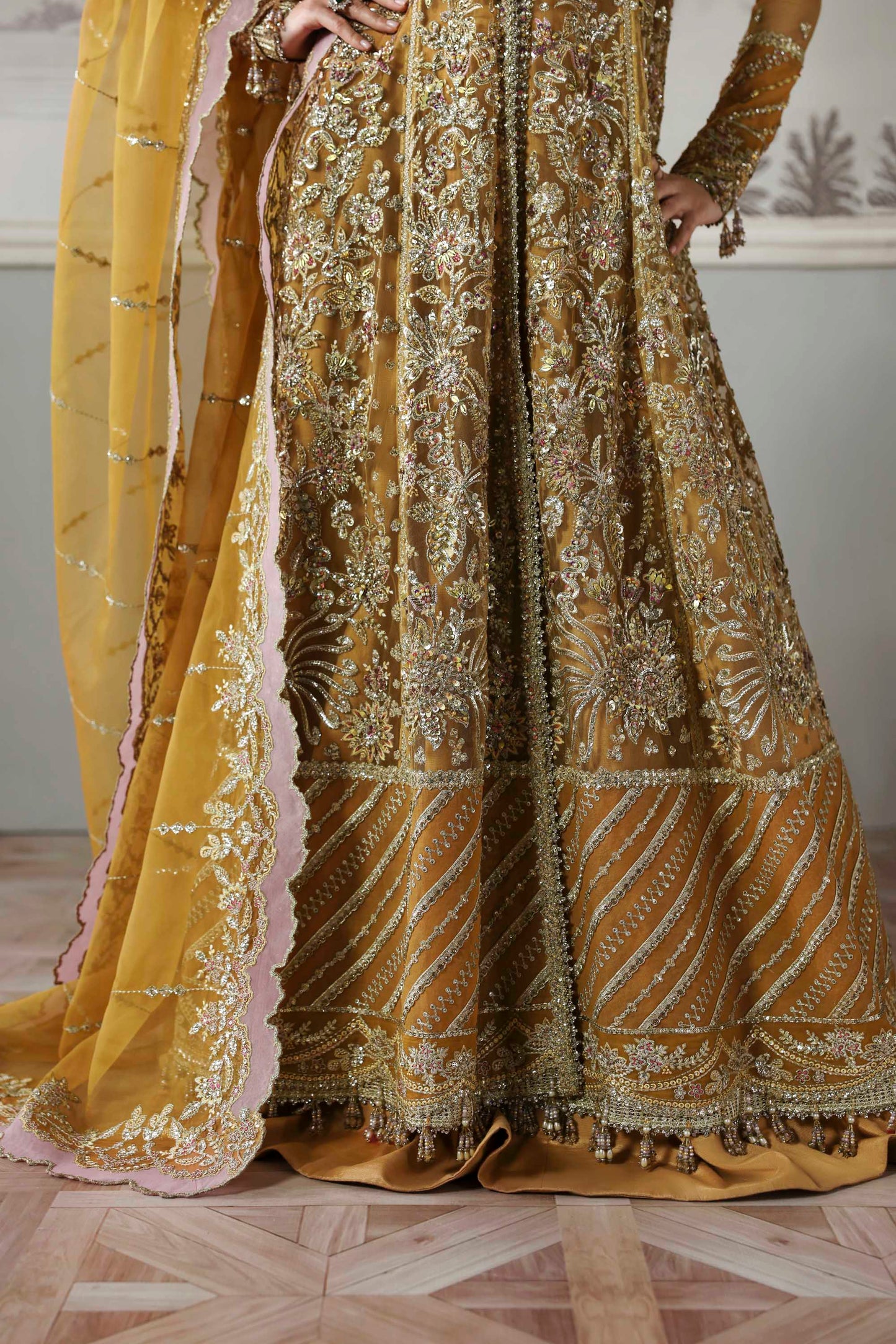 Amoria by Akbar – Razruya