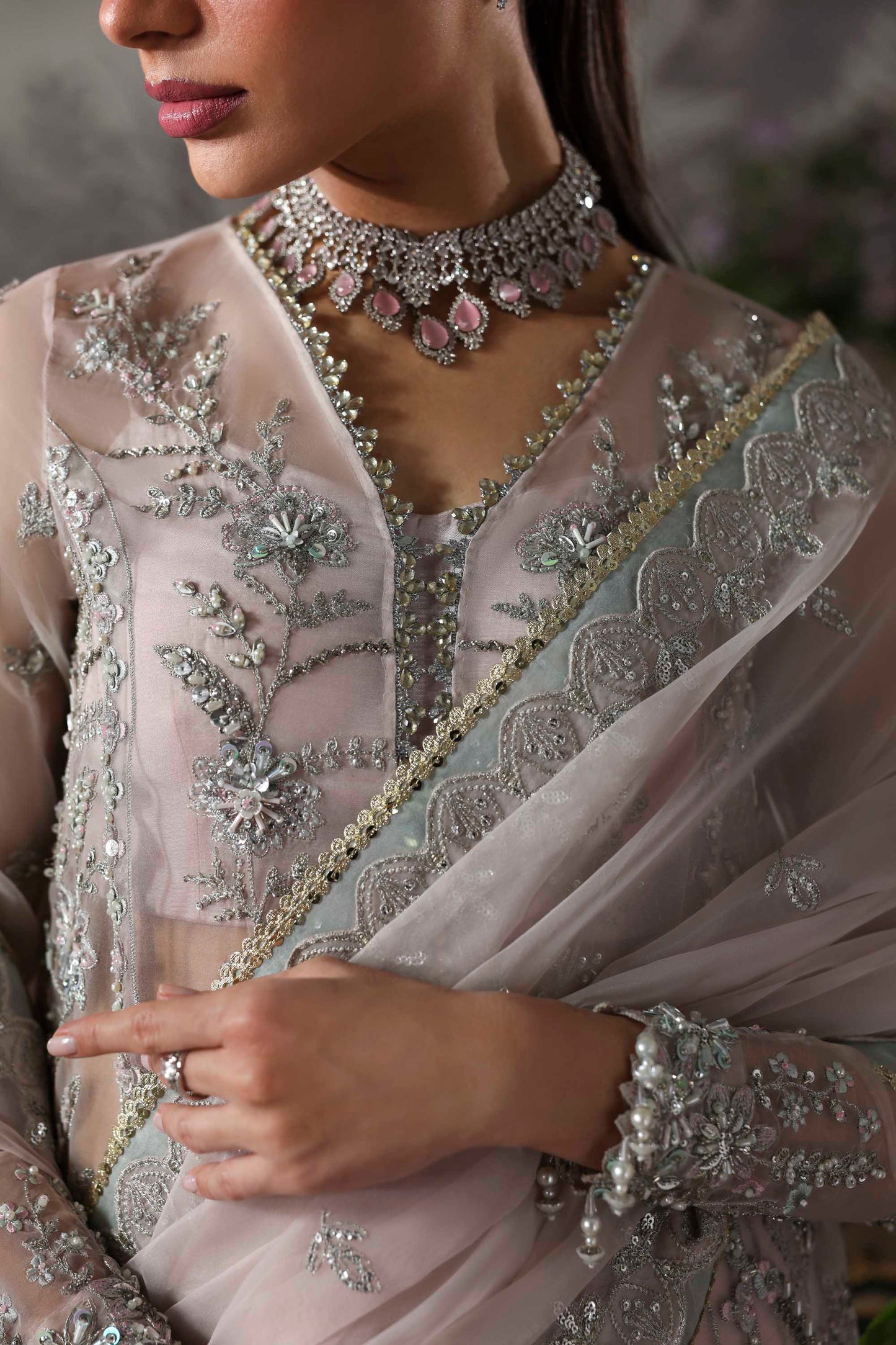 Anvaha by Akbar – Razruya