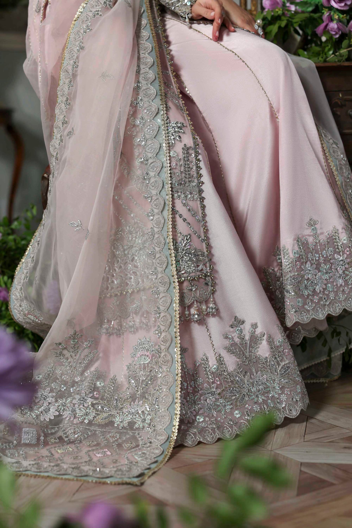Anvaha by Akbar – Razruya