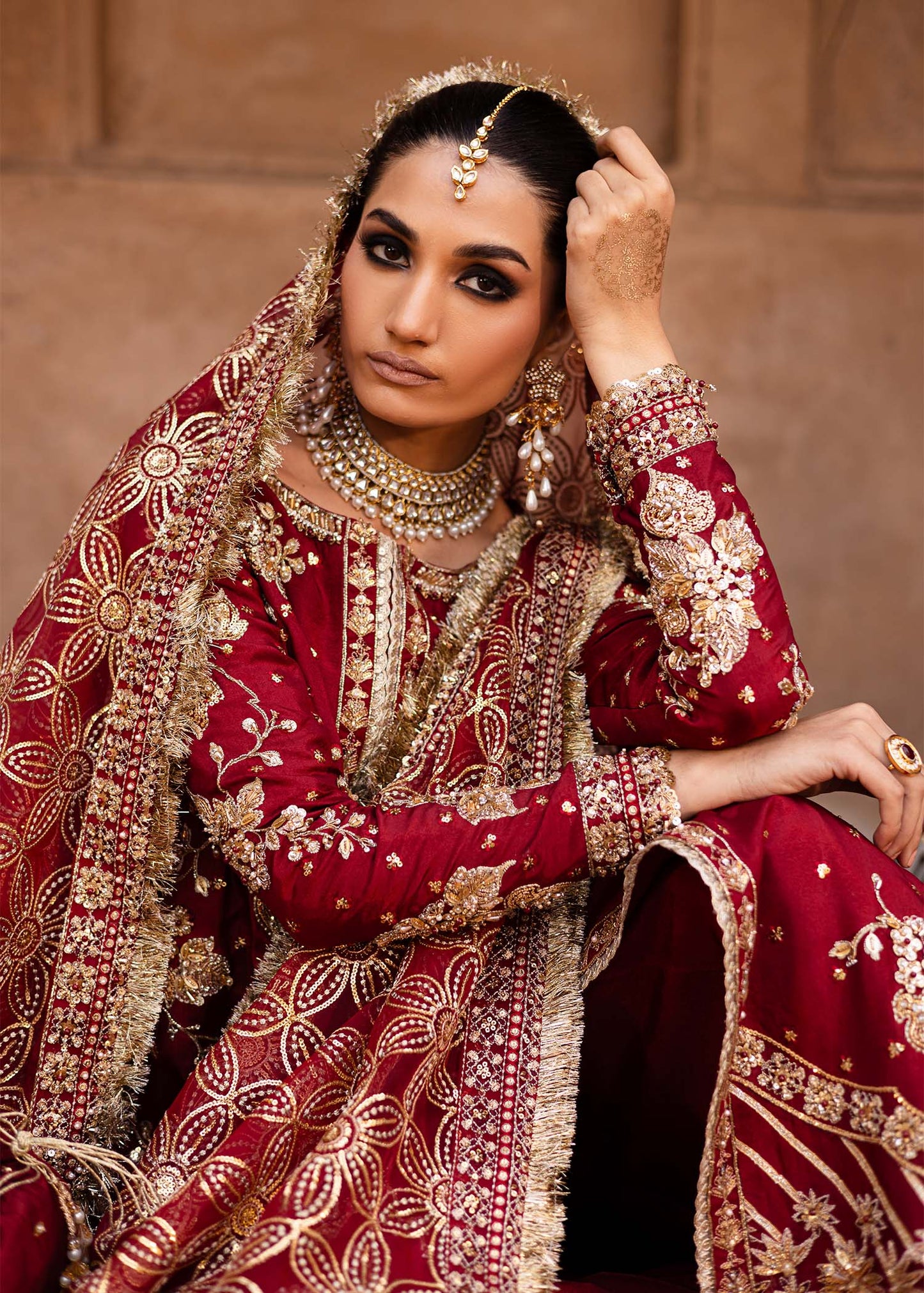 Arusa by Akbar – Razruya