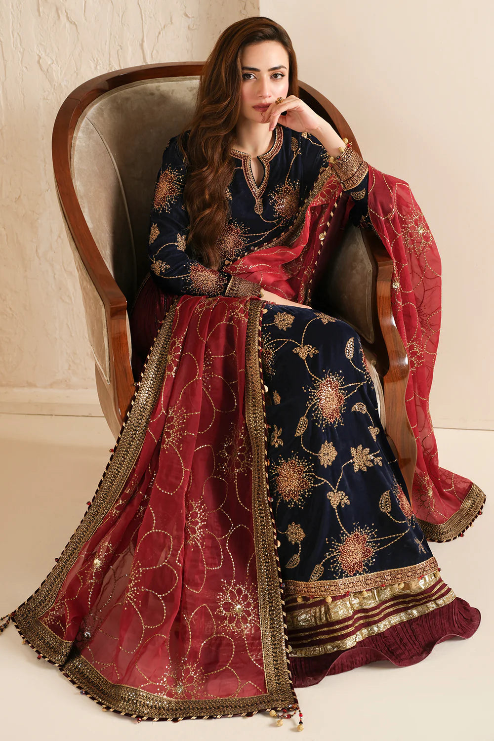 Shop JAZMIN Velvet Formal VF-2040 at Raz Ruya! Huge discounts on luxury Pakistani designer wear. Fast delivery to UK, USA & Canada. End-of-Year & New Year Sale!
