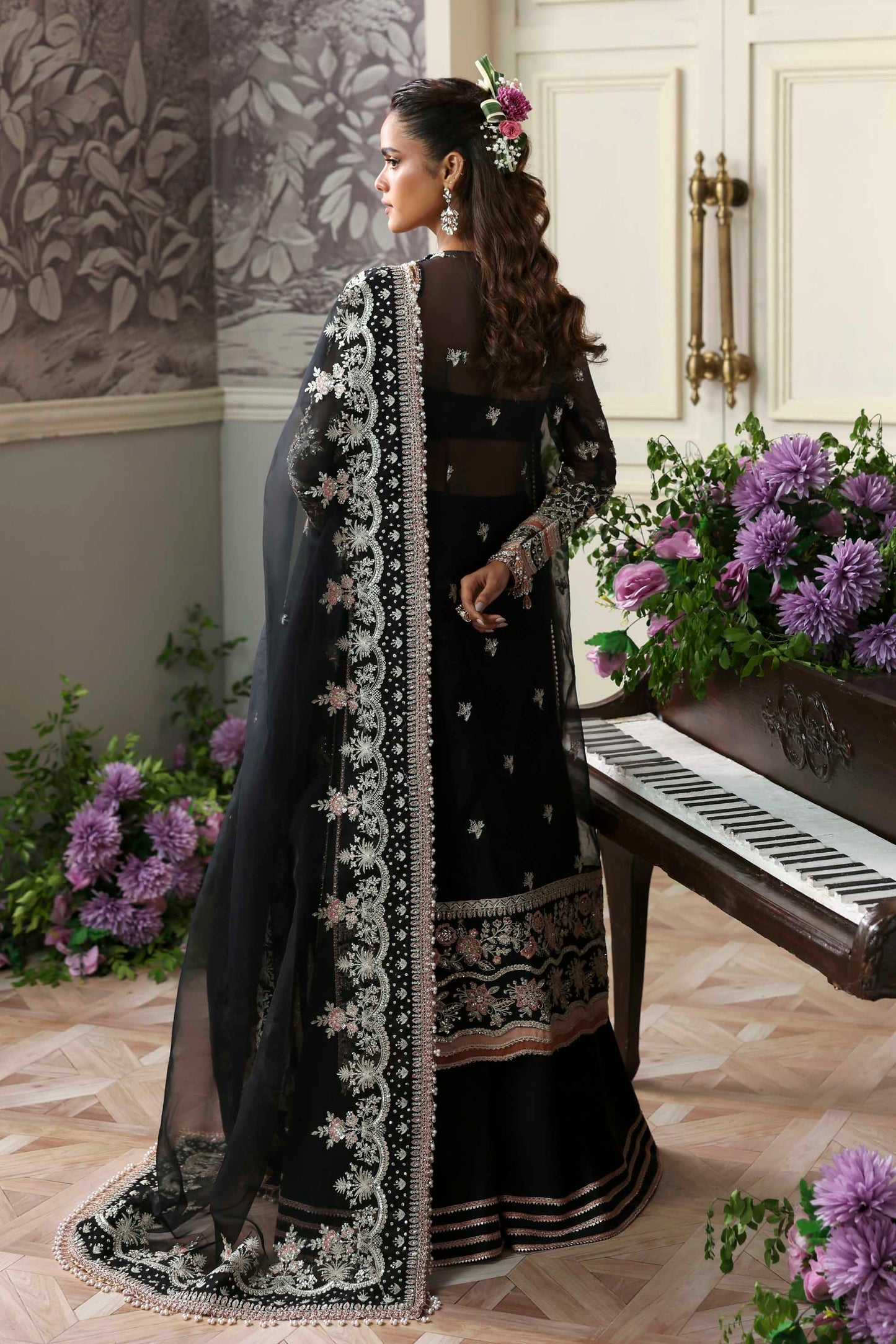 Nocturne by Akbar – Razruya