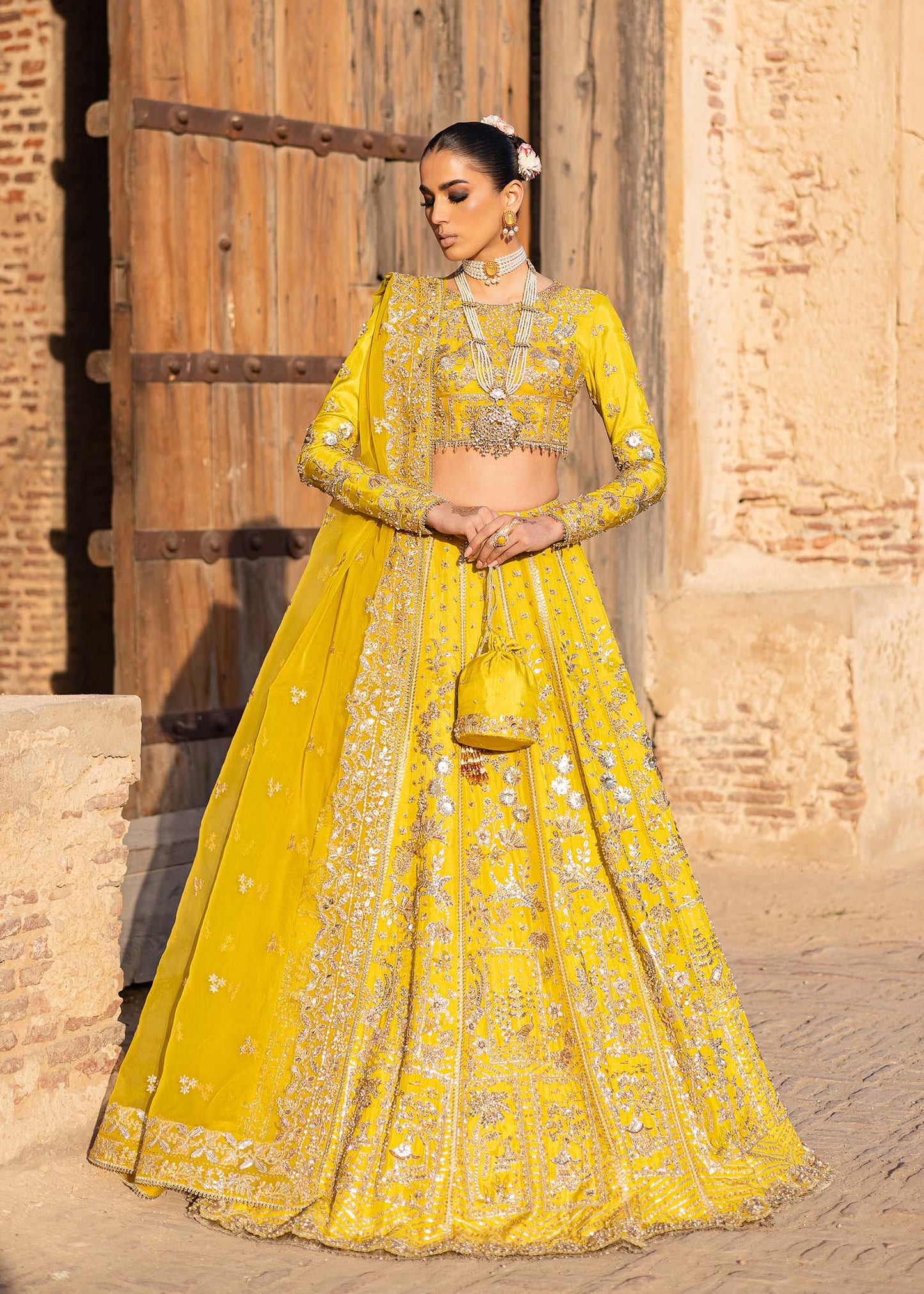 Nureh by Akbar – Razruya