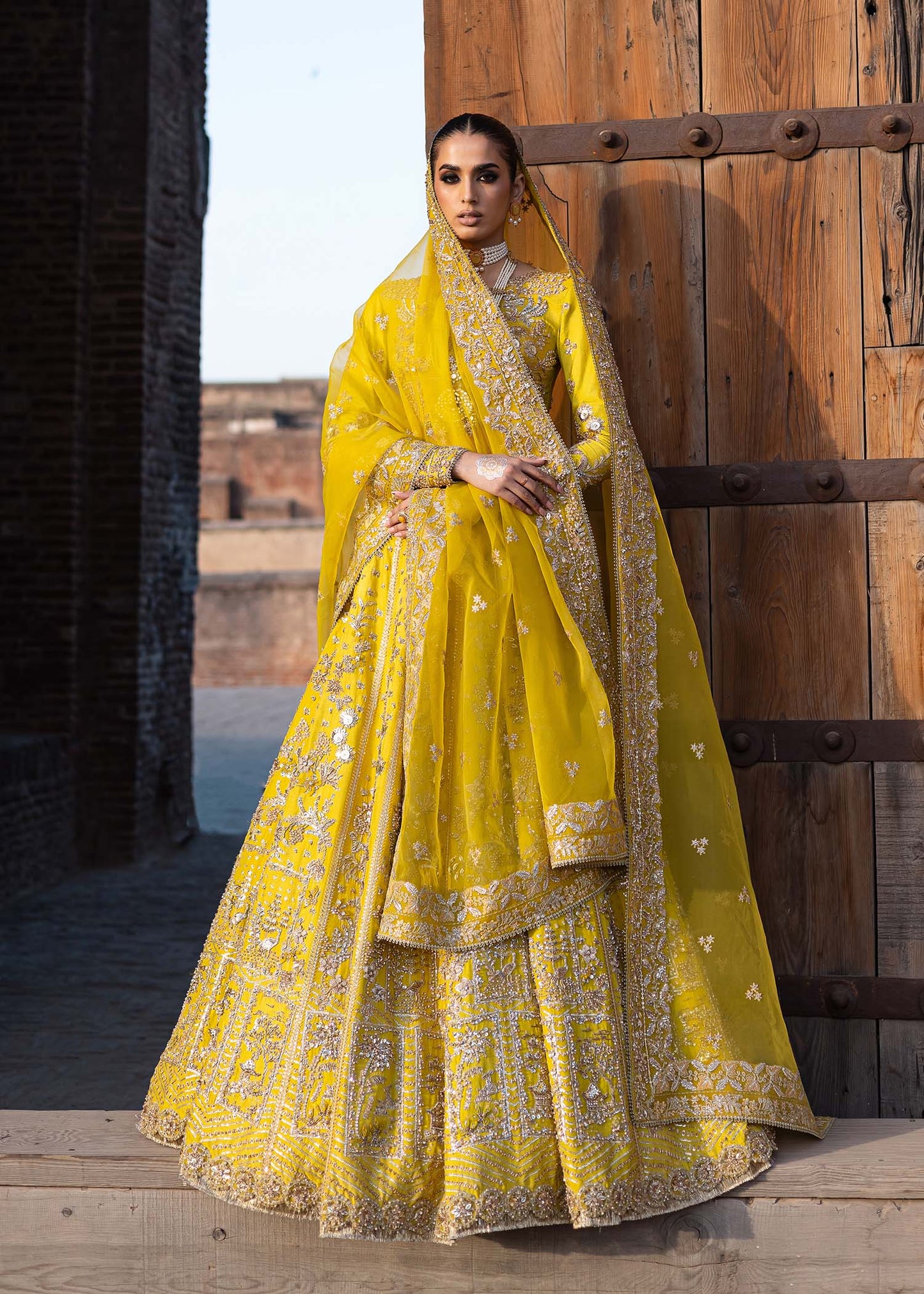Nureh by Akbar – Razruya