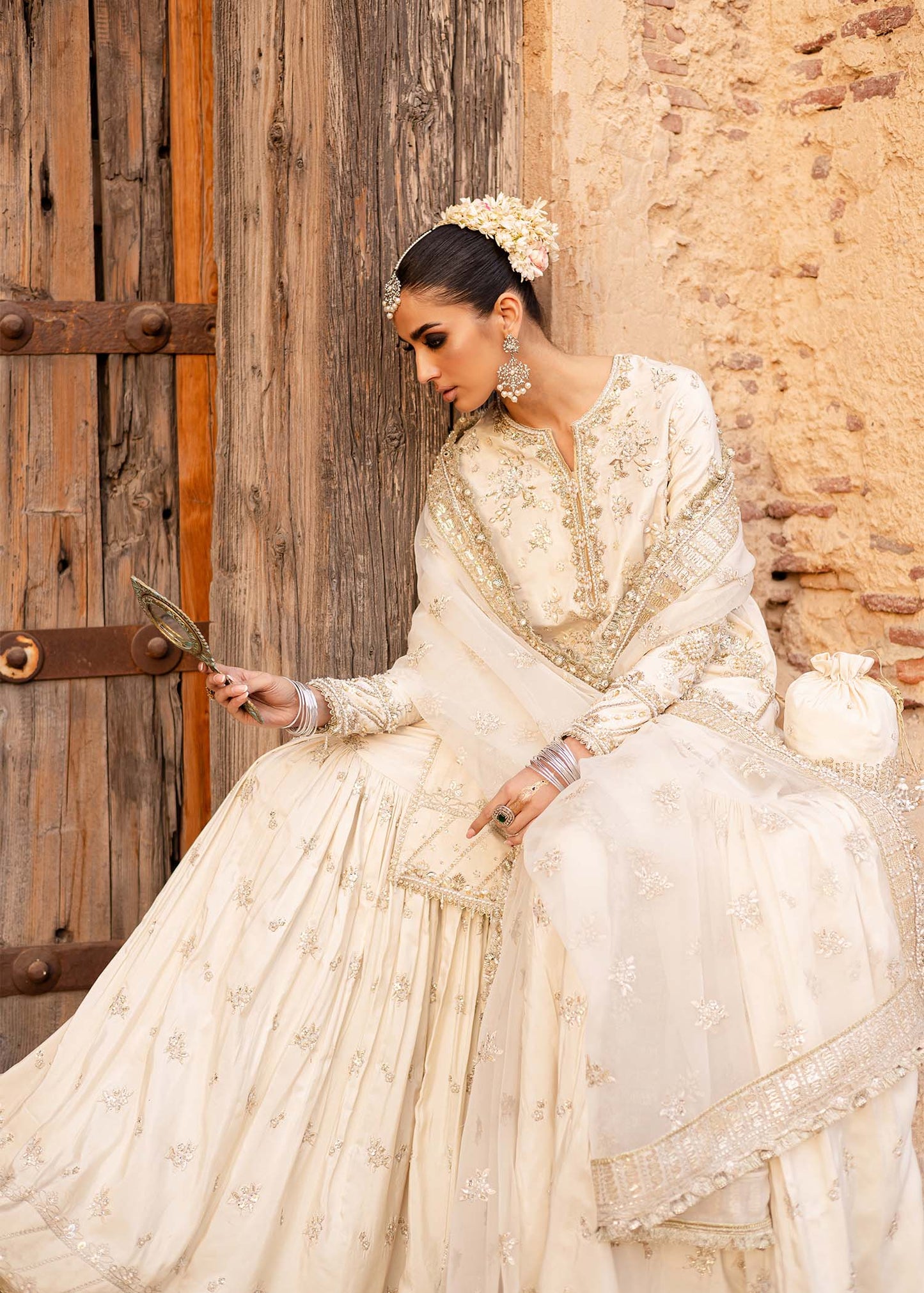 Roshaneh by Akbar – Razruya