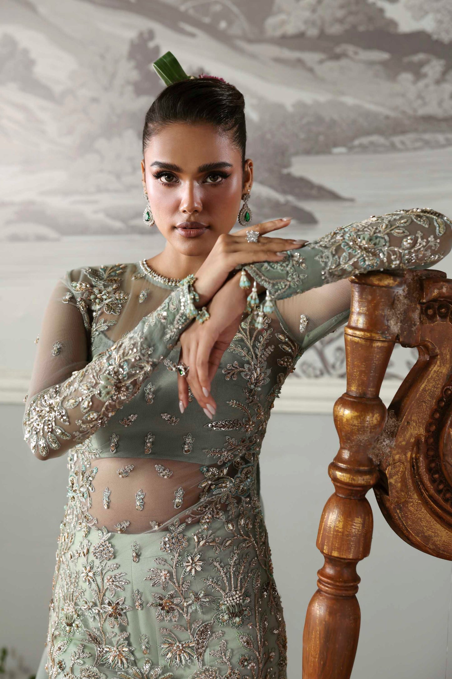 Silvenza by Akbar – Razruya