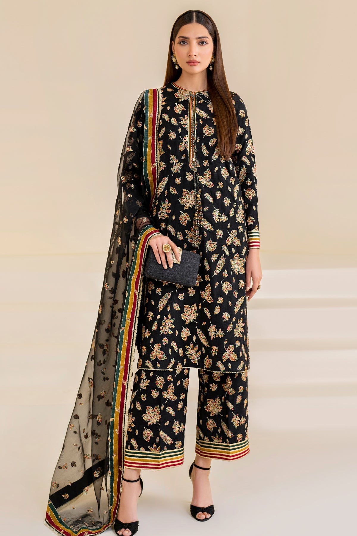 EMBROIDERED RAW SILK UR-7023