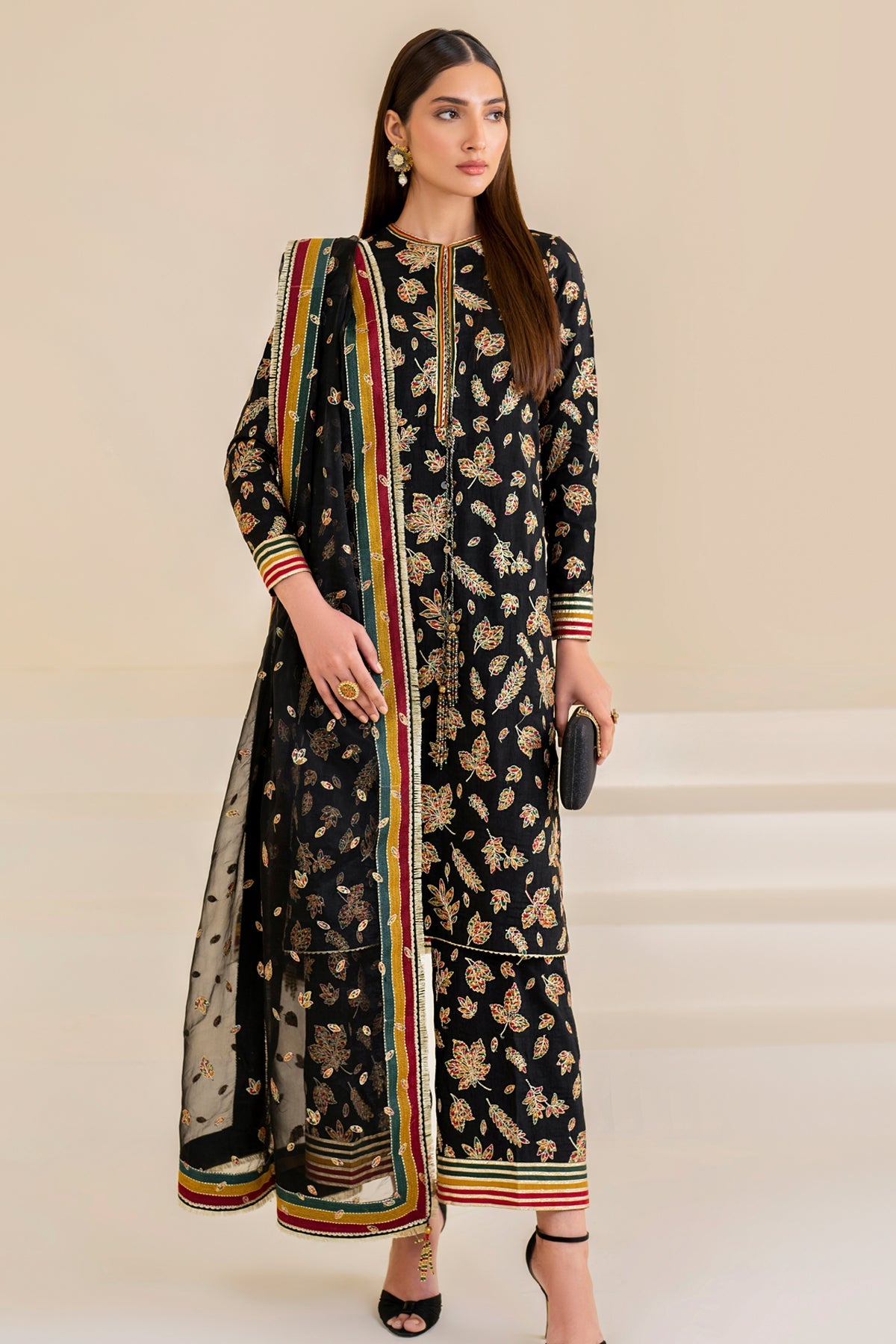 EMBROIDERED RAW SILK UR-7023