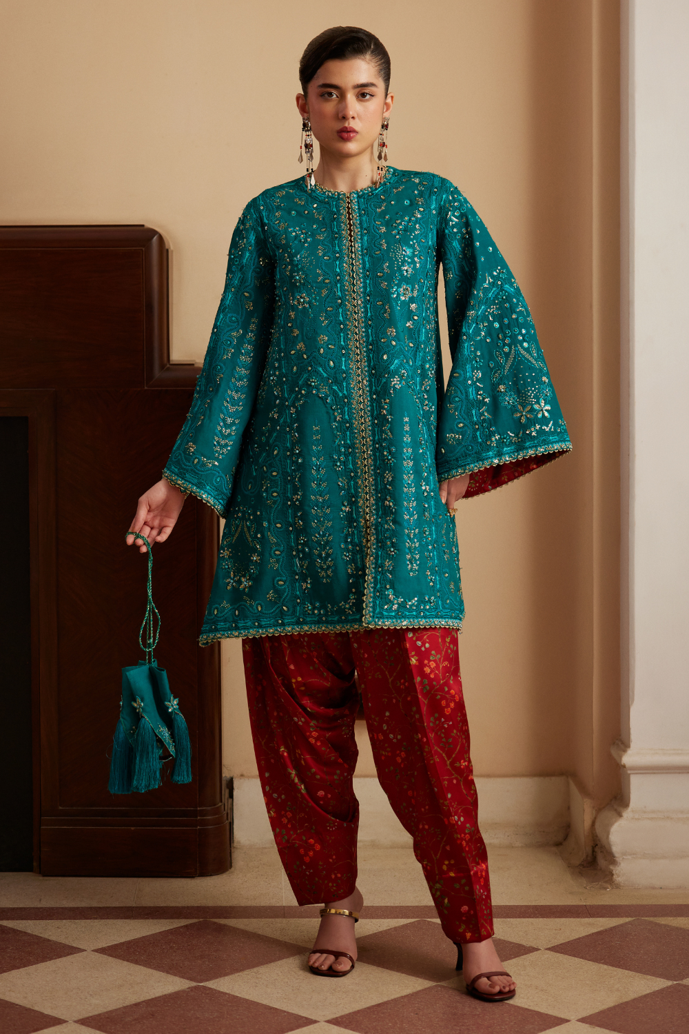 Soraya Alina teal raw silk shirt with printed contrast – Silk Edit'26
