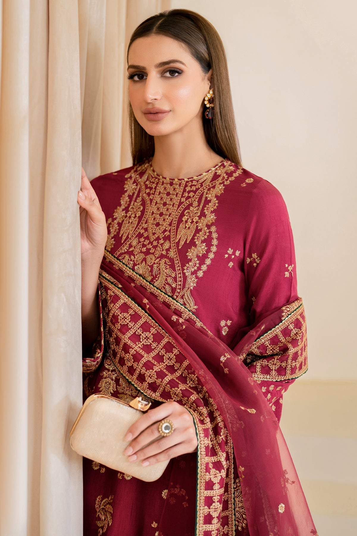 EMBROIDERED RAW SILK UR-7022