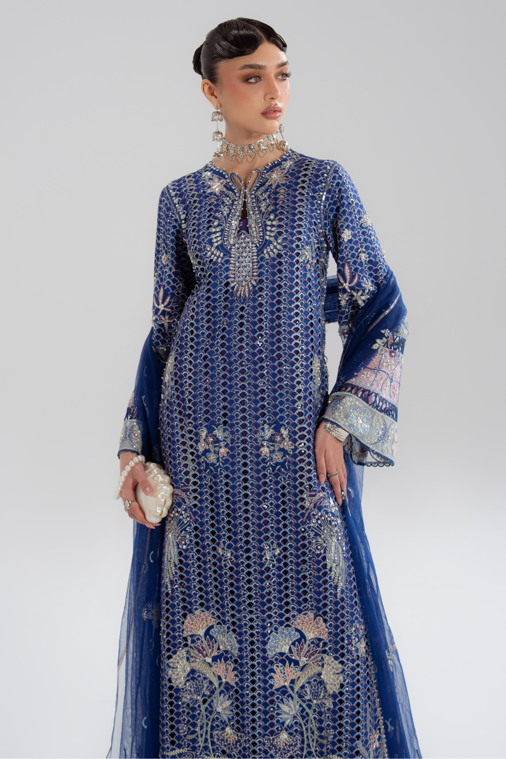 Soraya Évara with tasselled net dupatta and printed silk pants