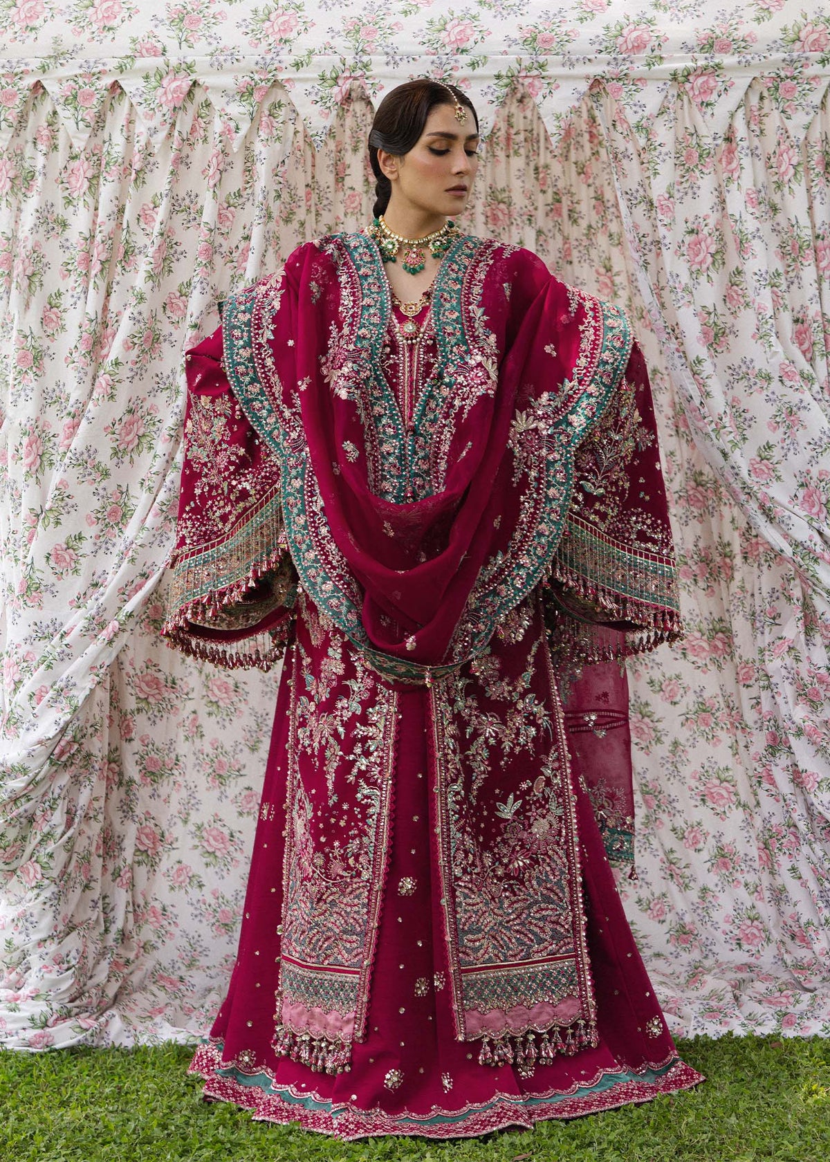 Hussain Rehar Sher Bano scalloped embroidered lehenga hem