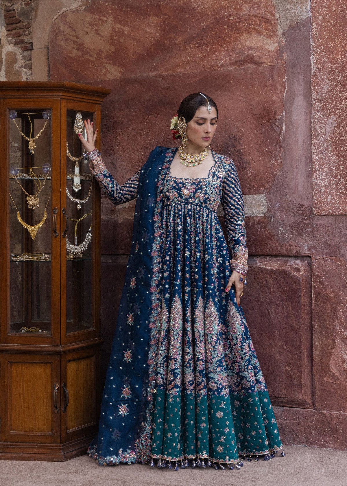 Hussain Rehar Dill Afroz floral embroidered flared pashwas, front view
