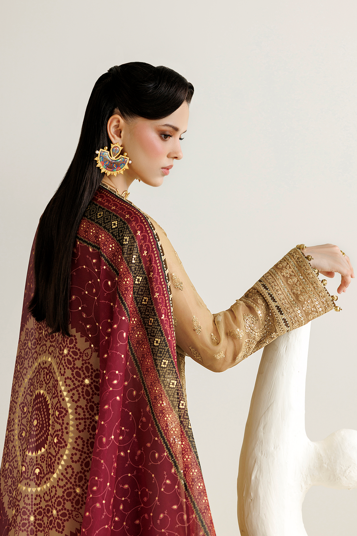 Jazmin UC-3136 Pakistani formal wear for weddings and events