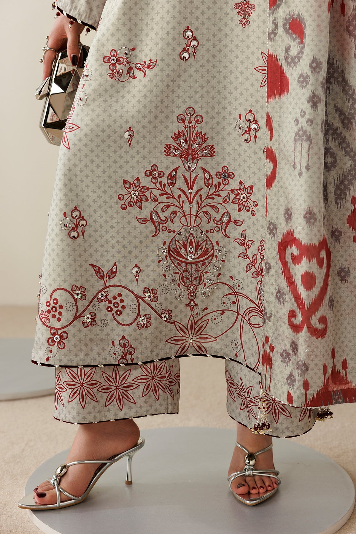 Jazmin OR26-D06 handwork printed raw silk Pakistani formal suit