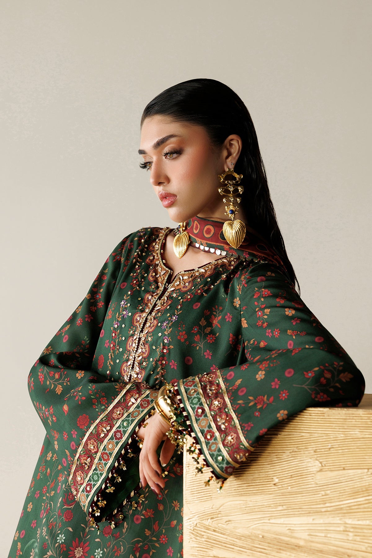 Jazmin OR26-D01 tissue silk dupatta detail