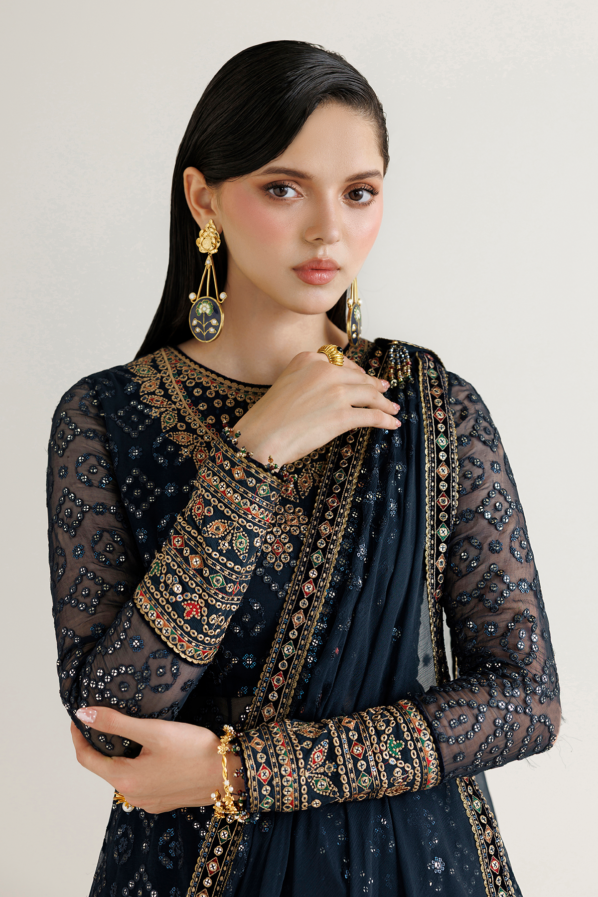 Jazmin UC-3144 embroidered chiffon sleeves detail
