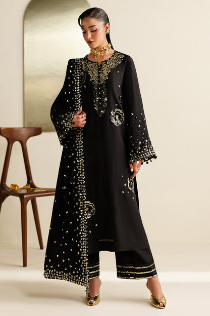 Jazmin UR-7065 embroidered front and sleeves detail