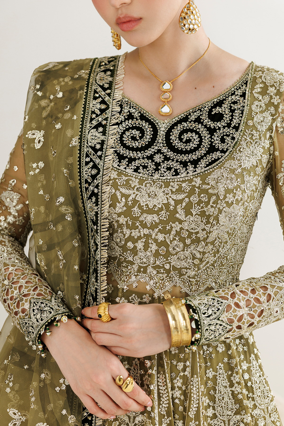 Jazmin UC-3141 Pakistani formal wear for weddings and events