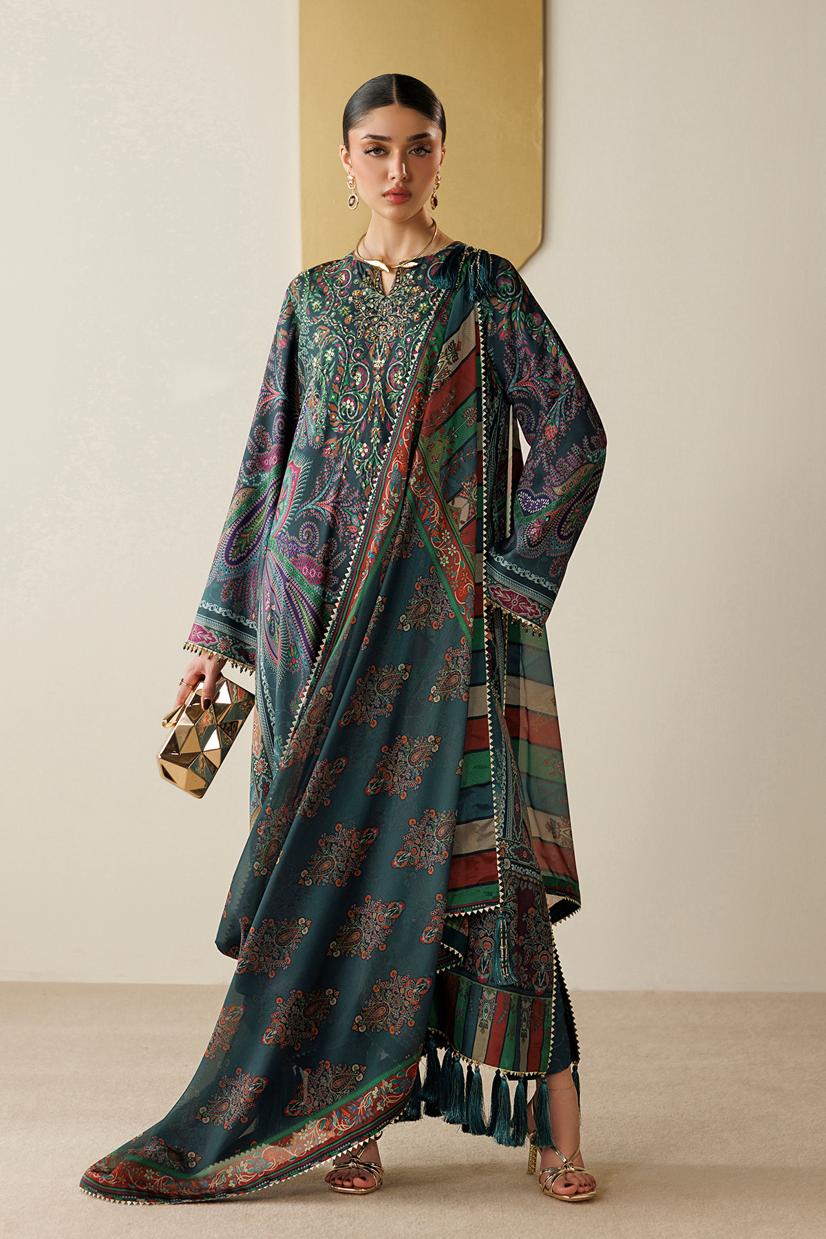 Jazmin OR26-D07 three-piece printed mellow silk formal