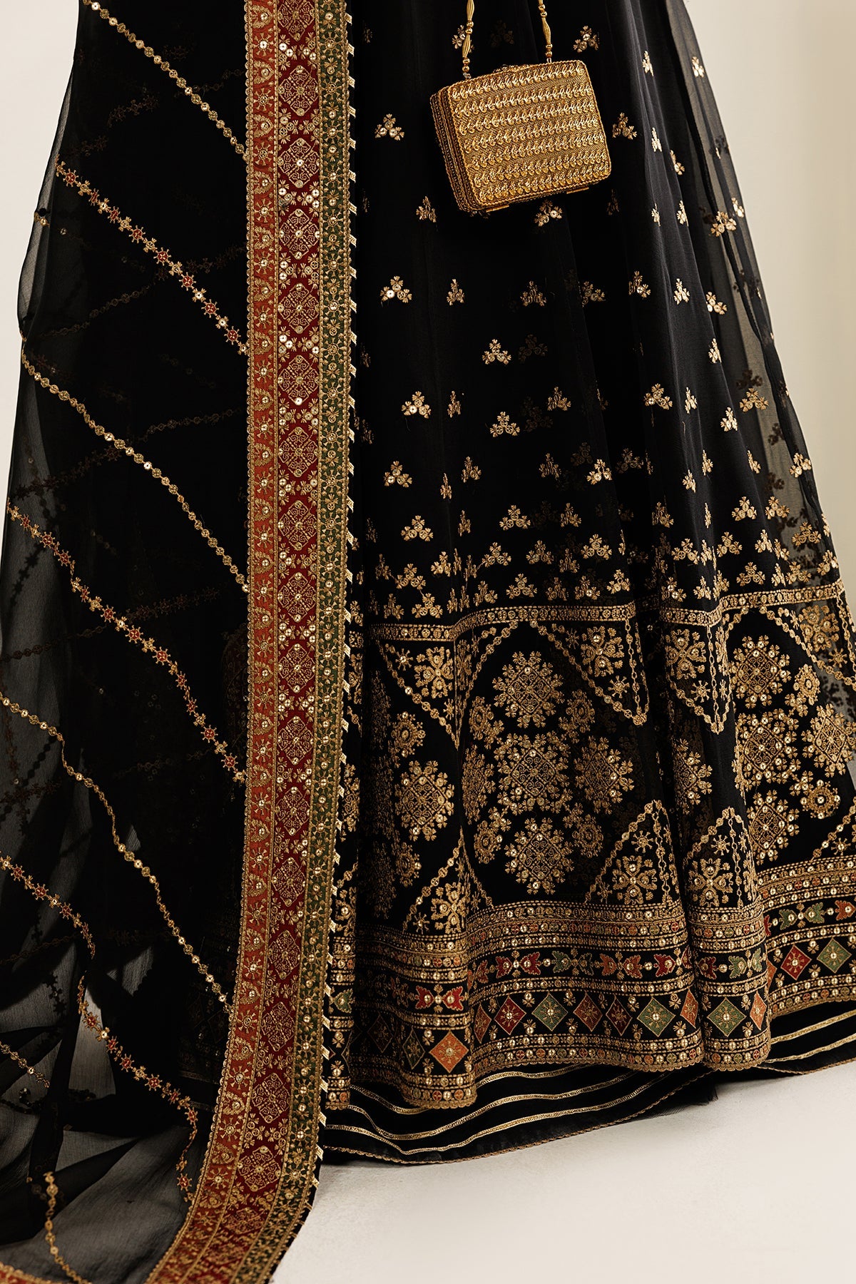 Pakistani embroidered chiffon formal UC-3125 by Jazmin