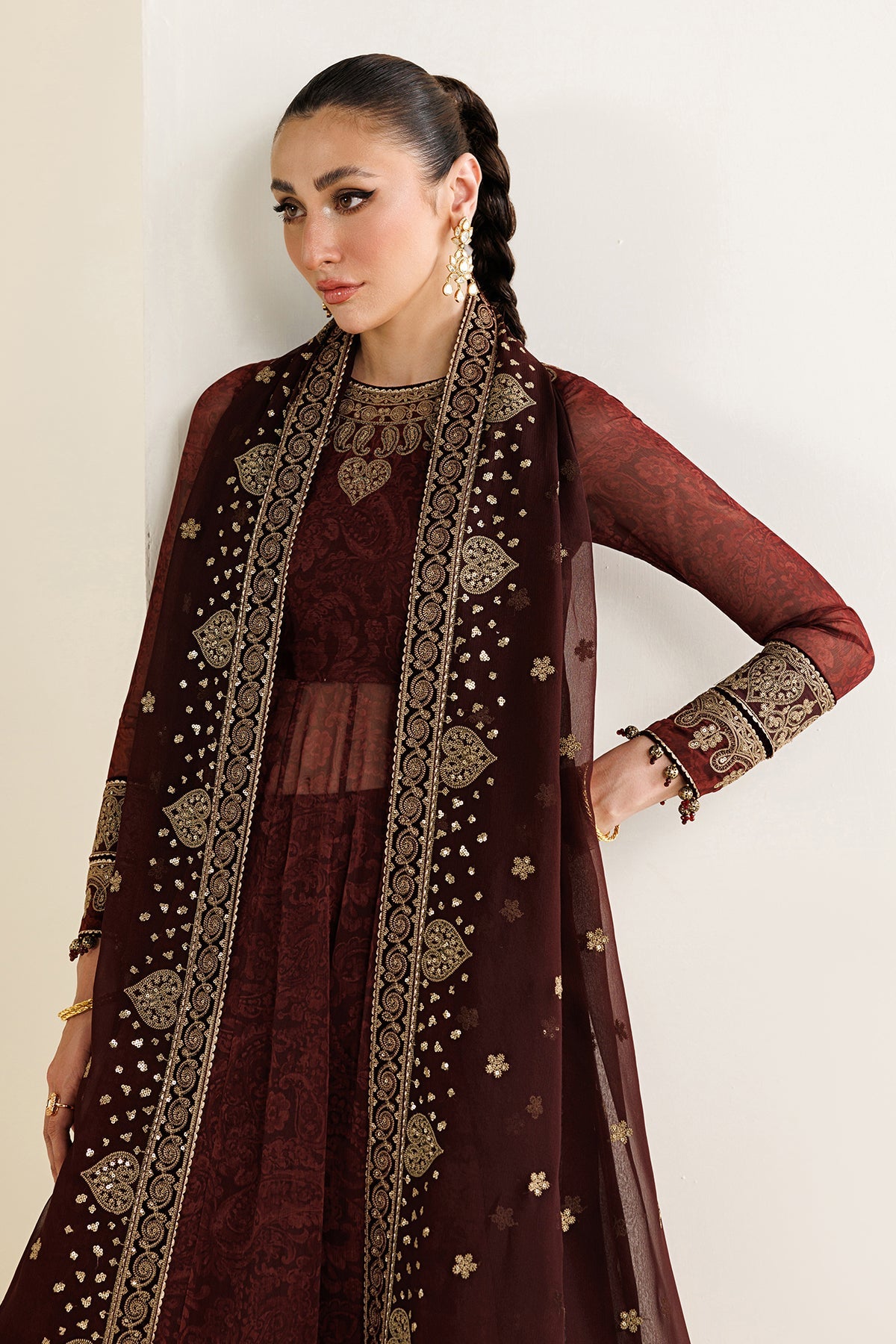 Jazmin UC-3130 Pakistani formal wear for weddings and events
