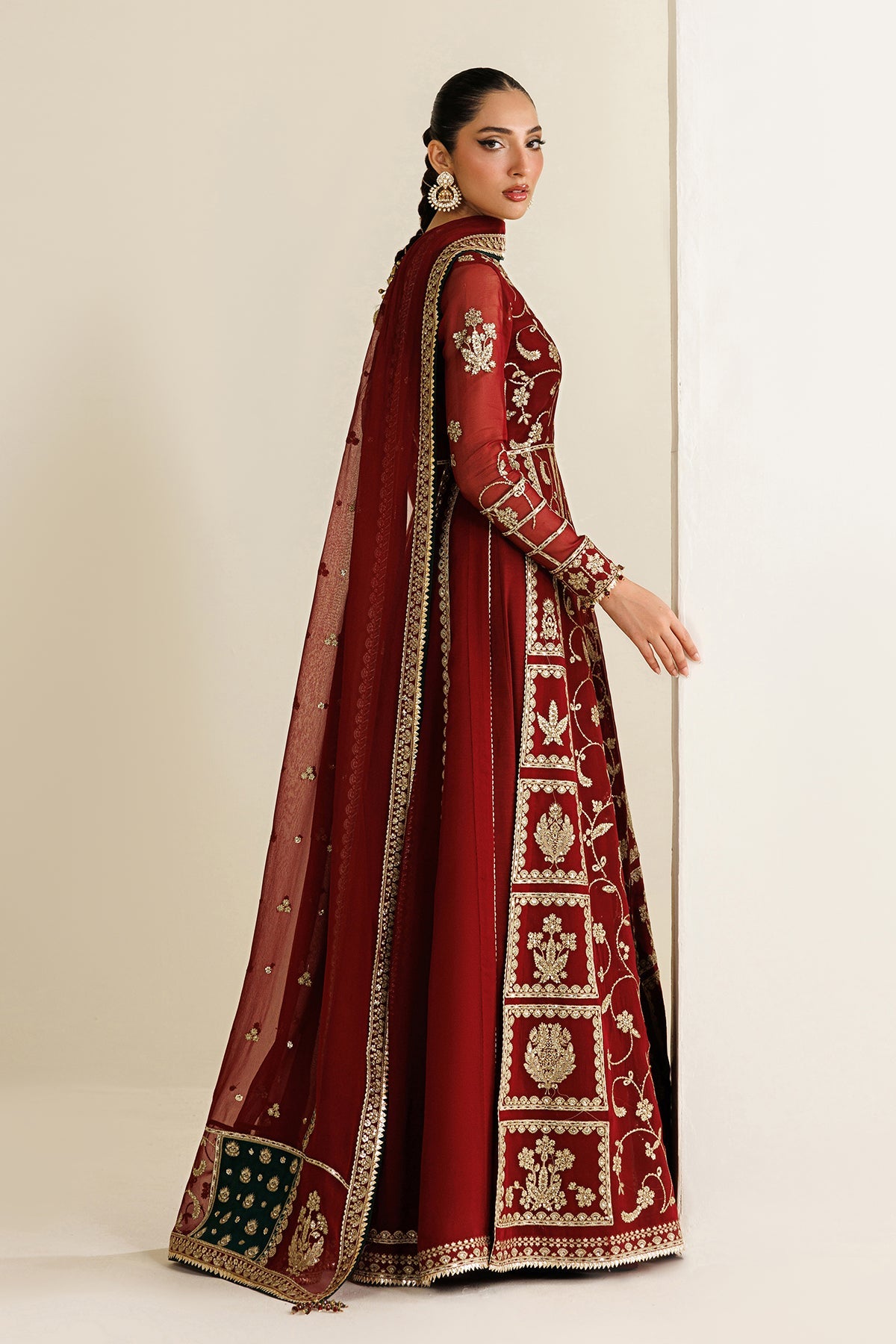 Embroidered chiffon UC-3132 by Jazmin – Pakistani party wear
