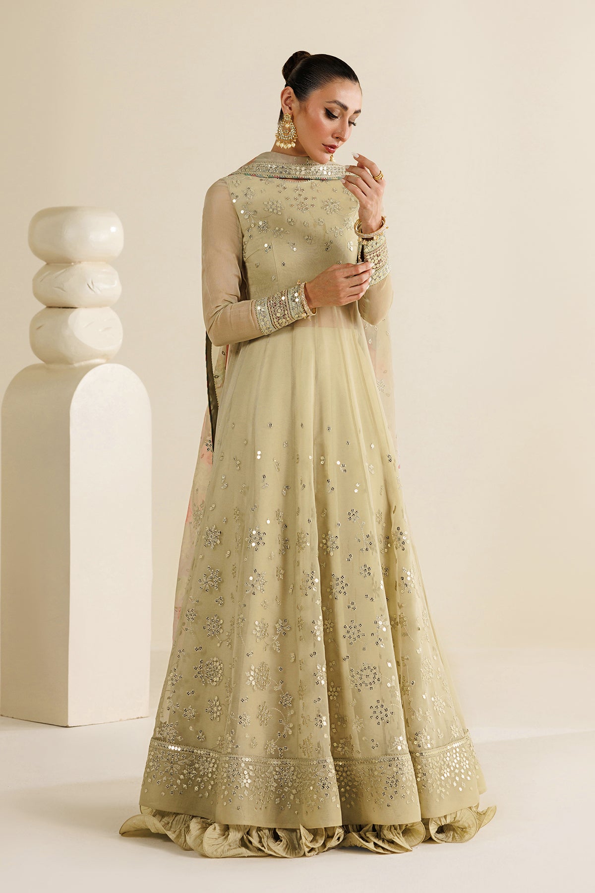 Jazmin UC-3131 embroidered front yoke and panels