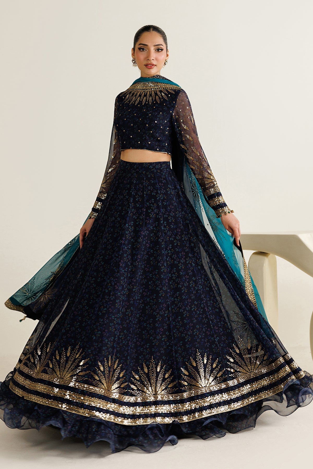 Jazmin UC-3103 Pakistani formal wear for weddings and events