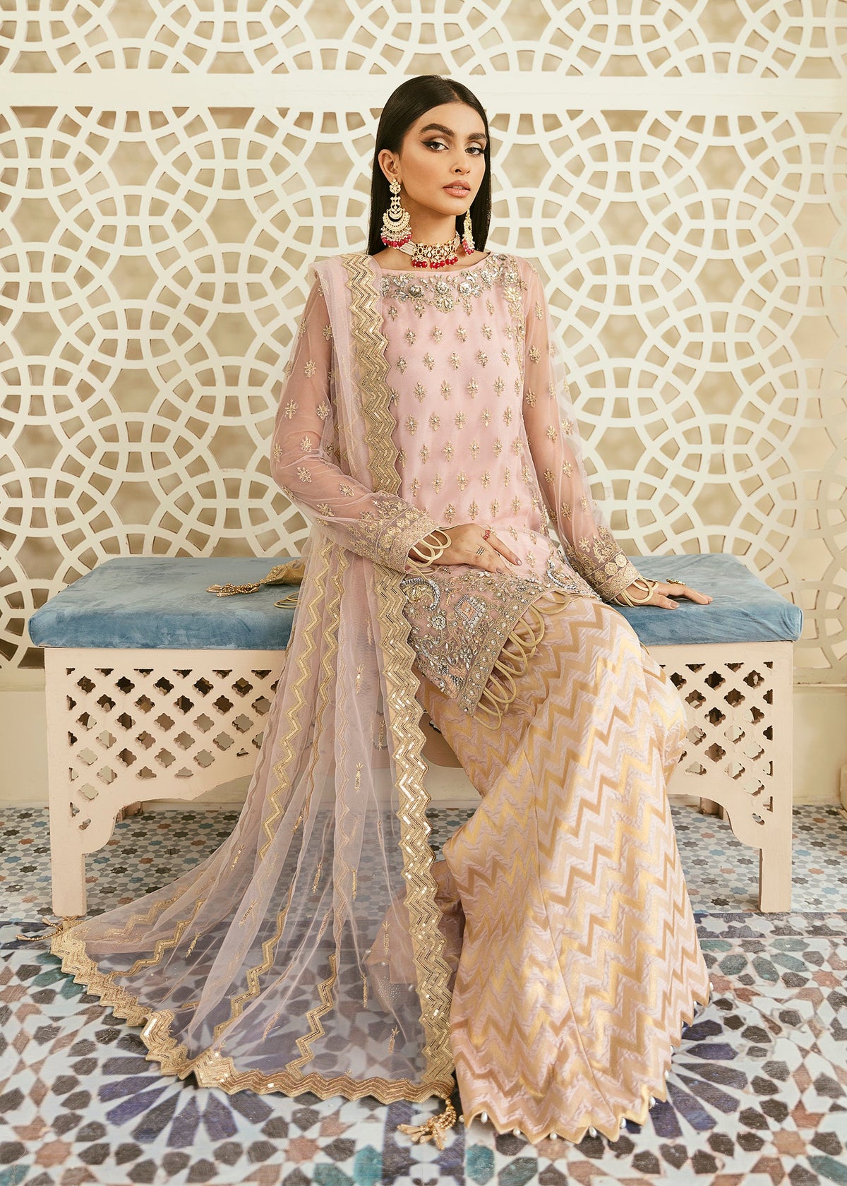 Oriole by Akbar Aslam – Pakistani wedding guest net suit