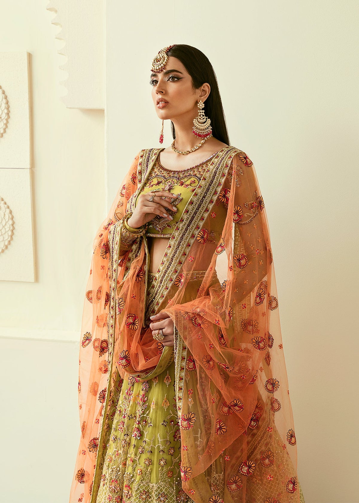 Akbar Aslam Makira organza belt border detail