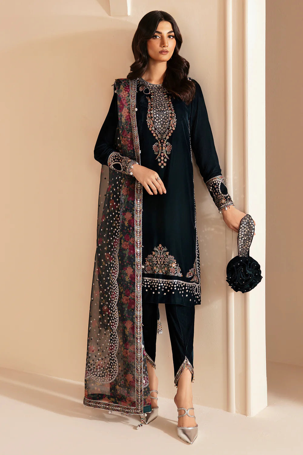 Shop JAZMIN Velvet Formal VF-2021 at Raz Ruya! Huge discounts on luxury Pakistani designer wear. Fast delivery to UK, USA & Canada. End-of-Year & New Year Sale!