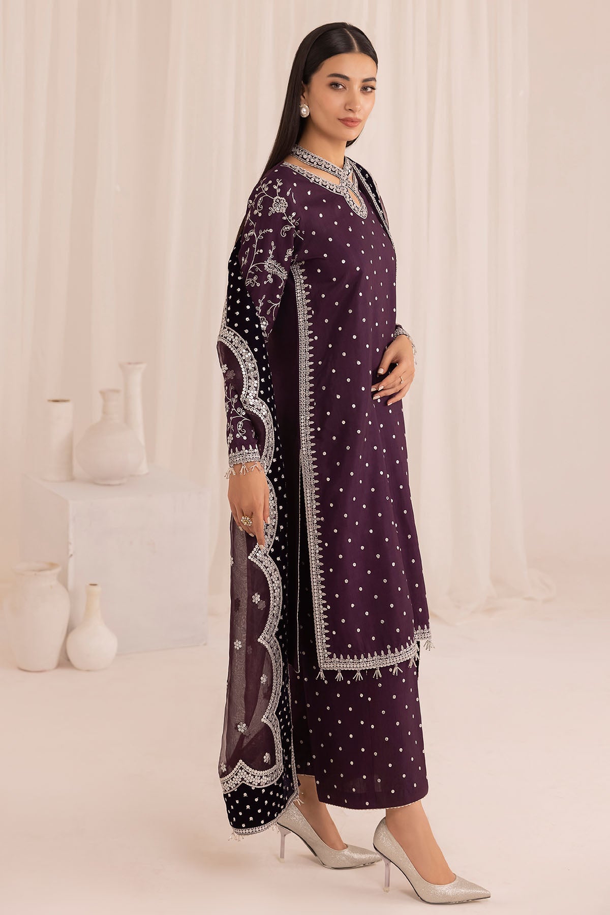 EMBROIDERED RAW SILK UR-7011