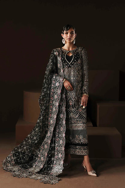 Shop organza embroidered saree with hand embellished blouse, pallu & borders. Includes raw silk inner—perfect for weddings & festive occasions.