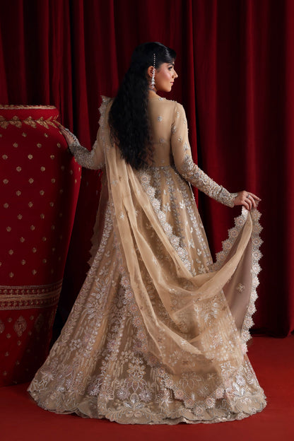 Akbar Aslam Parisa six-panel organza lehenga side view
