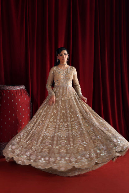 Akbar Aslam Parisa embroidered sleeves close-up