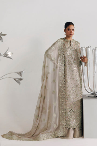 Akbar Aslam Samara embellished borders detail