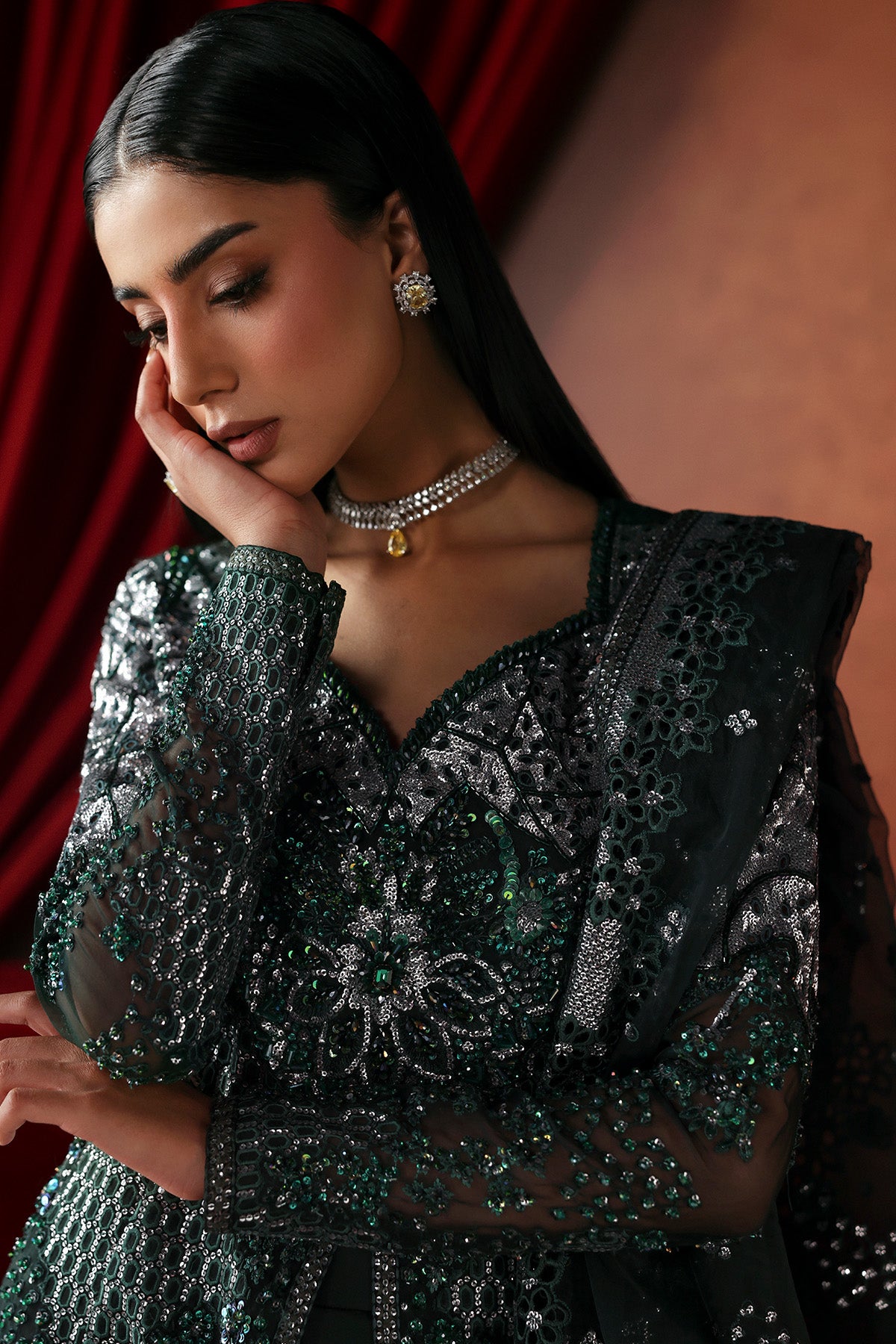 Afrozeh Hierophant sequin and floral embroidery detail