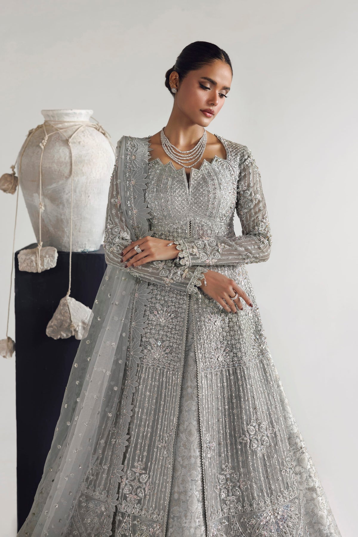 Akbar Aslam Veyra Pakistani formal with net dupatta