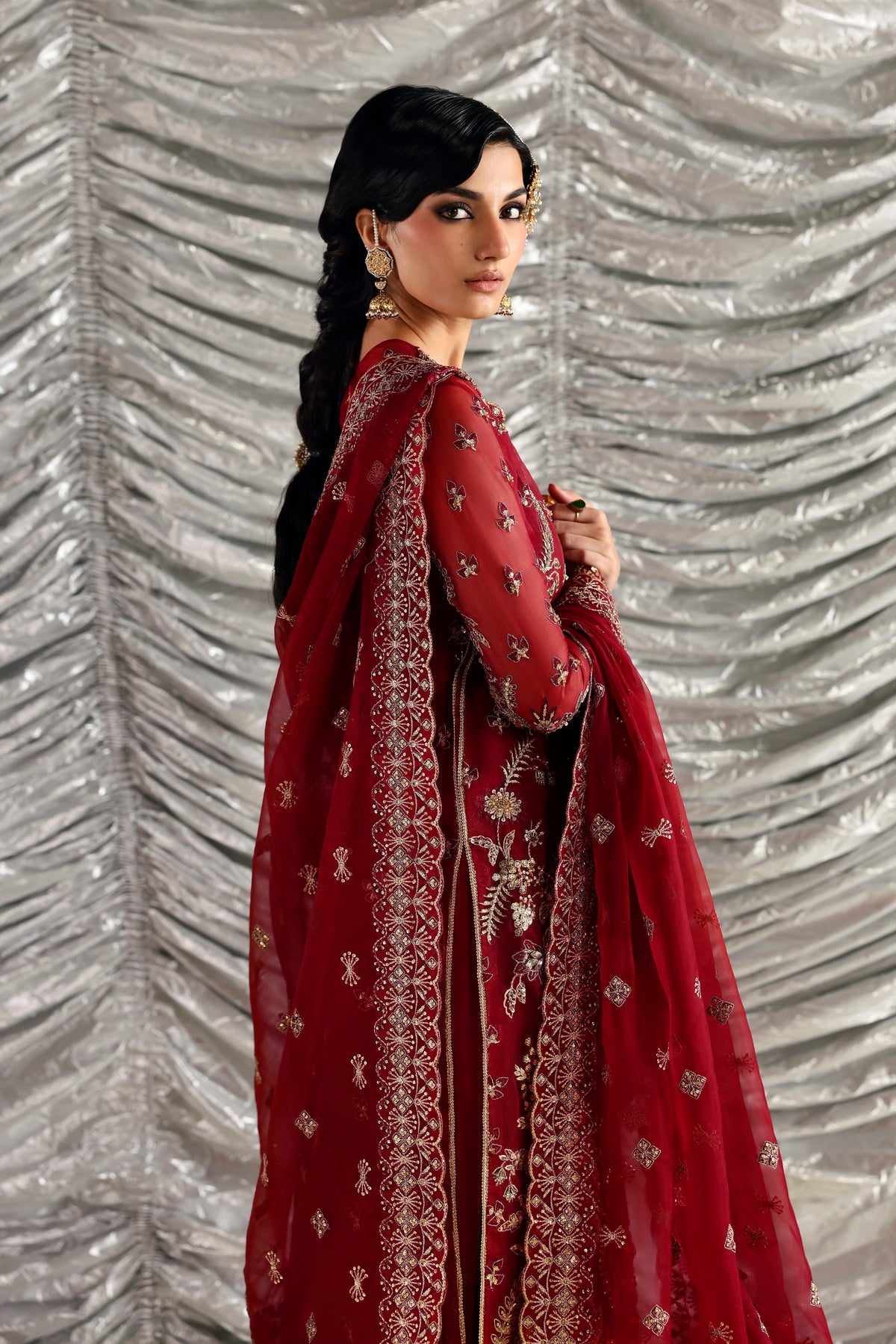 Akbar Aslam Dilafroz back view with organza back border
