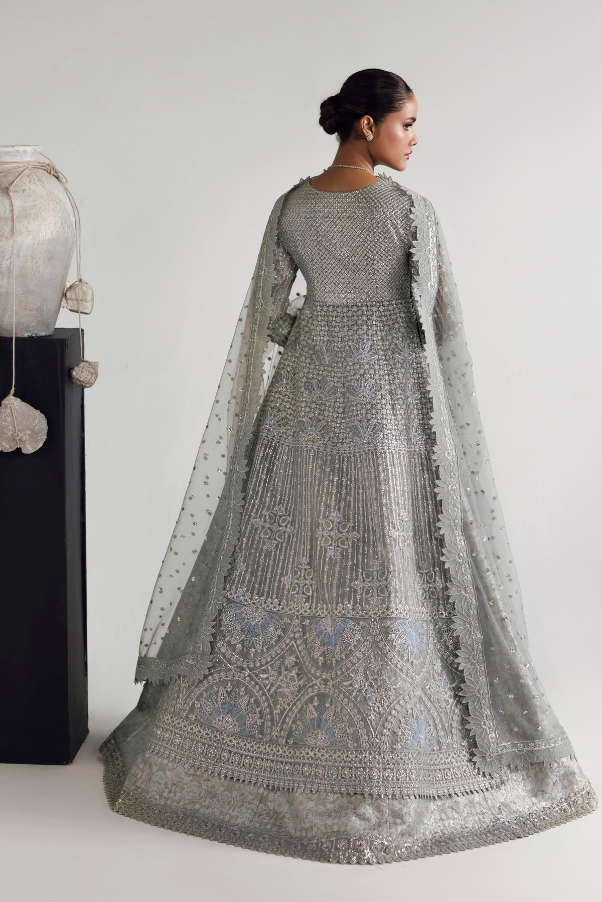 Pakistani formal Veyra by Akbar Aslam
