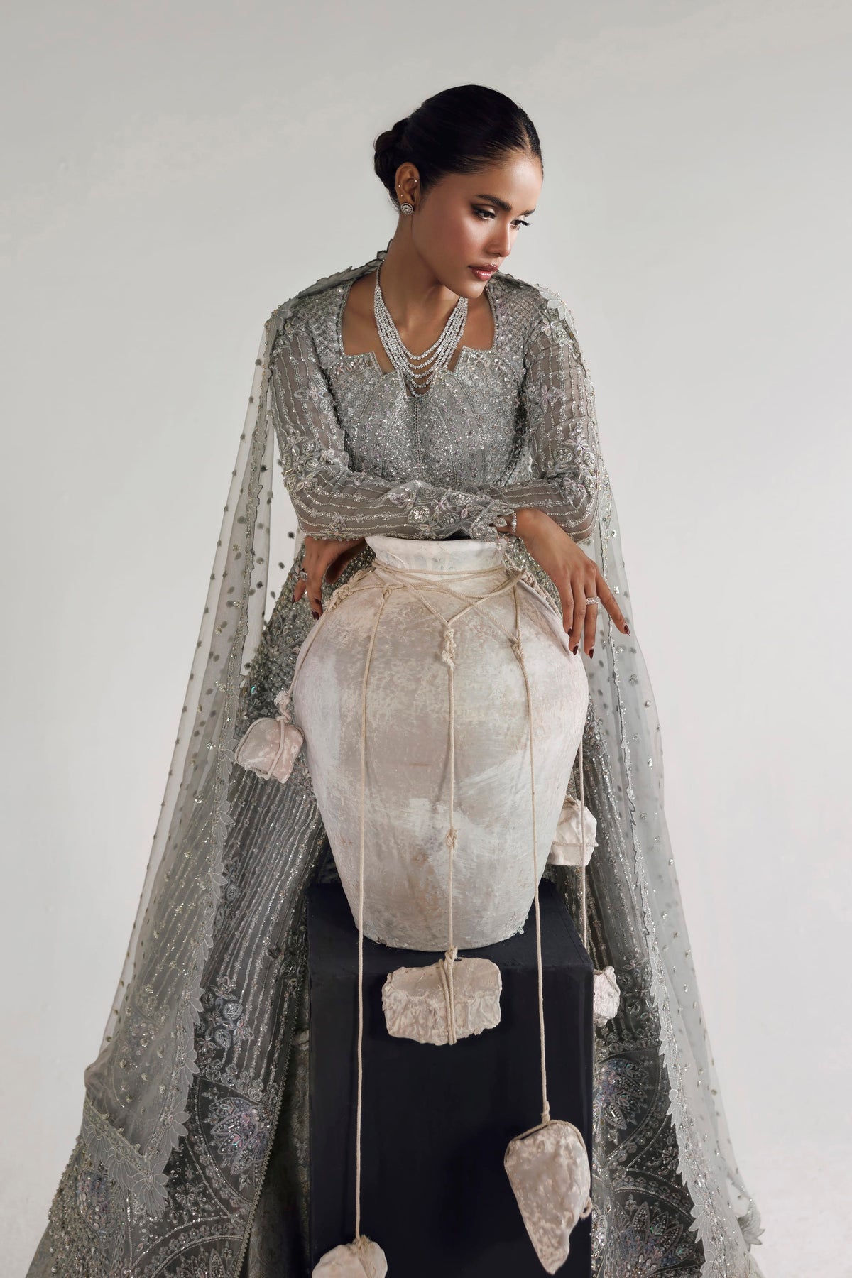 Akbar Aslam Veyra formal at Raz Ruya
