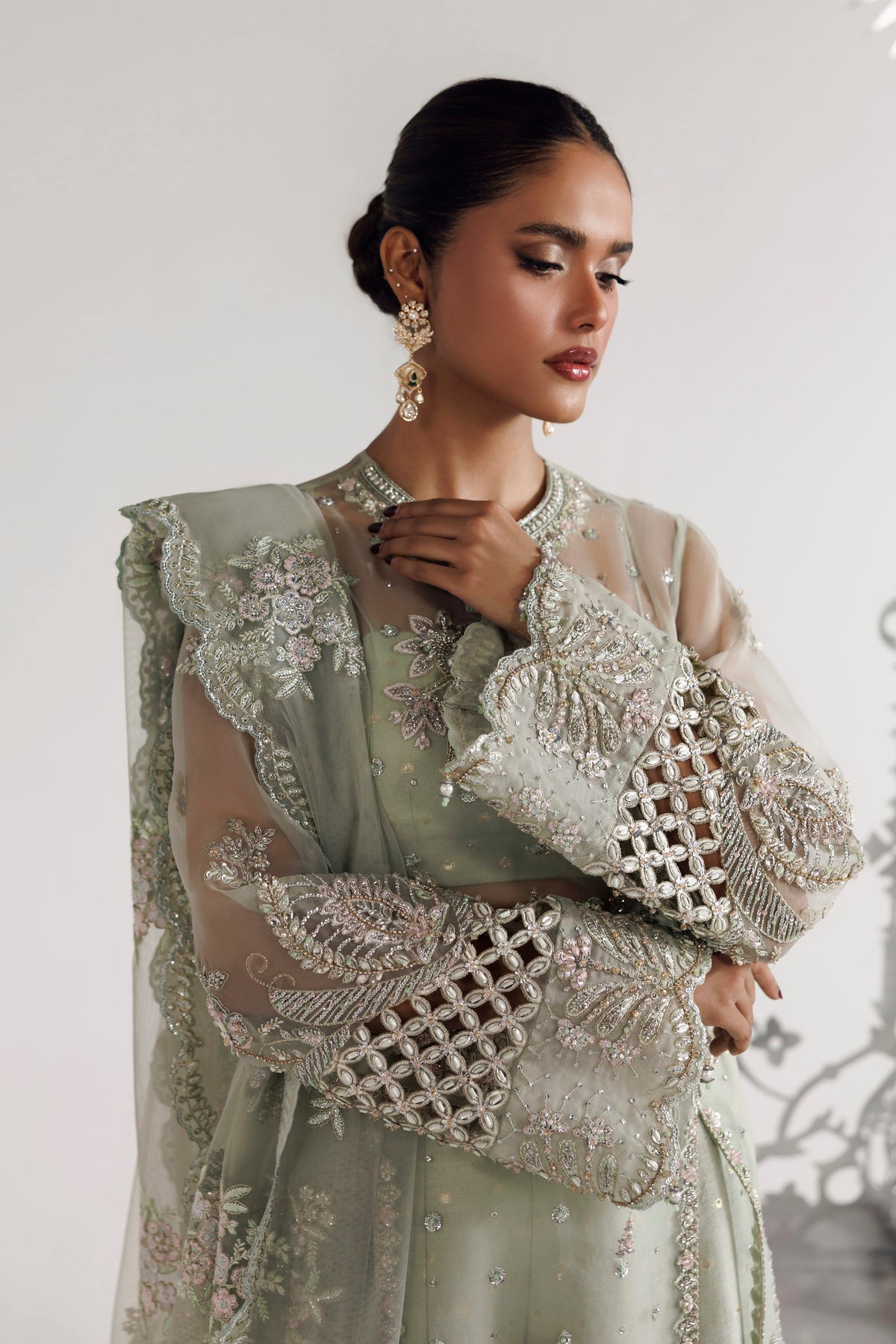 Zaria by Akbar Aslam – Pakistani wedding guest sharara outfit